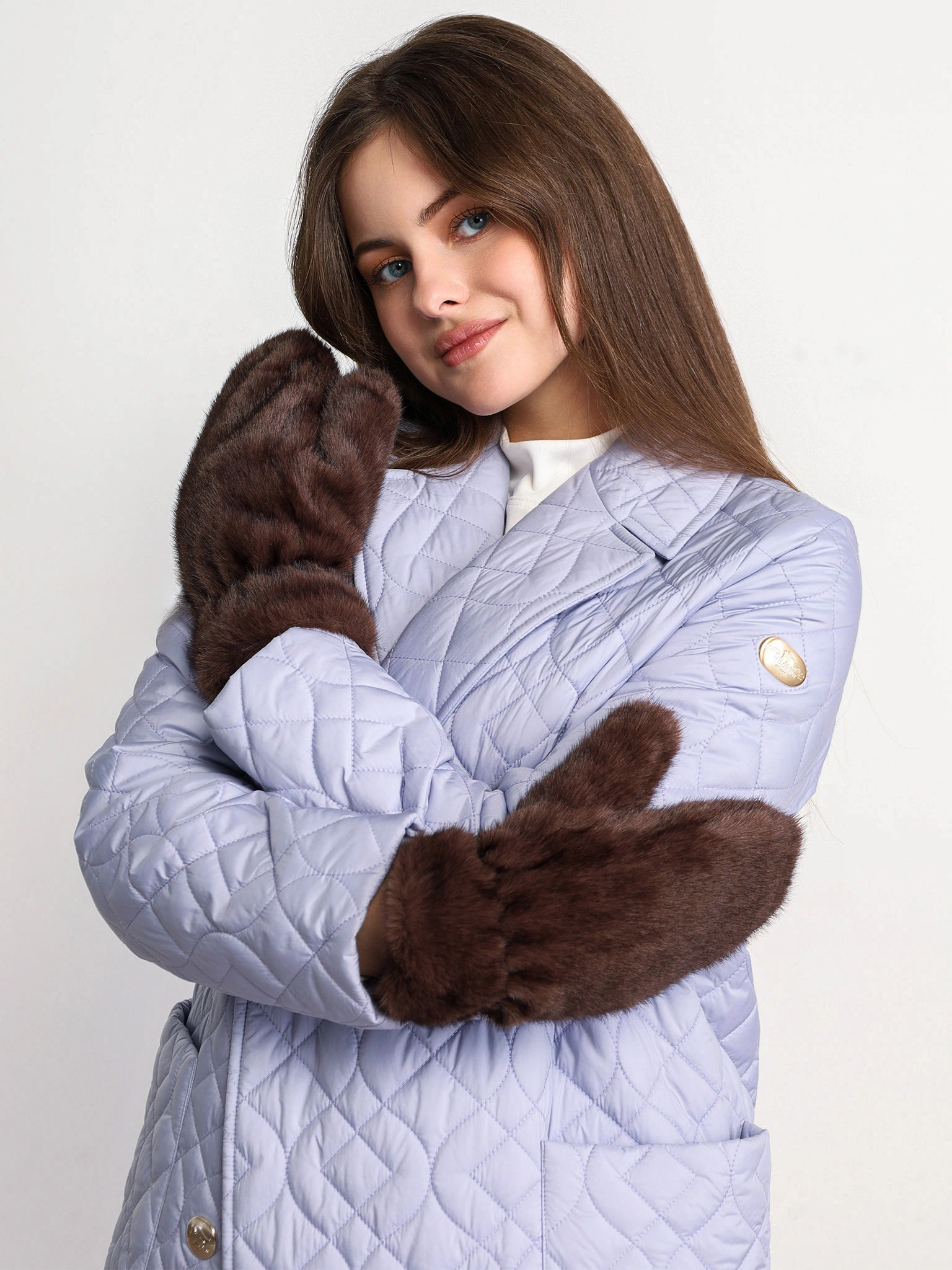 Варежки из искусственного меха в ассортименте